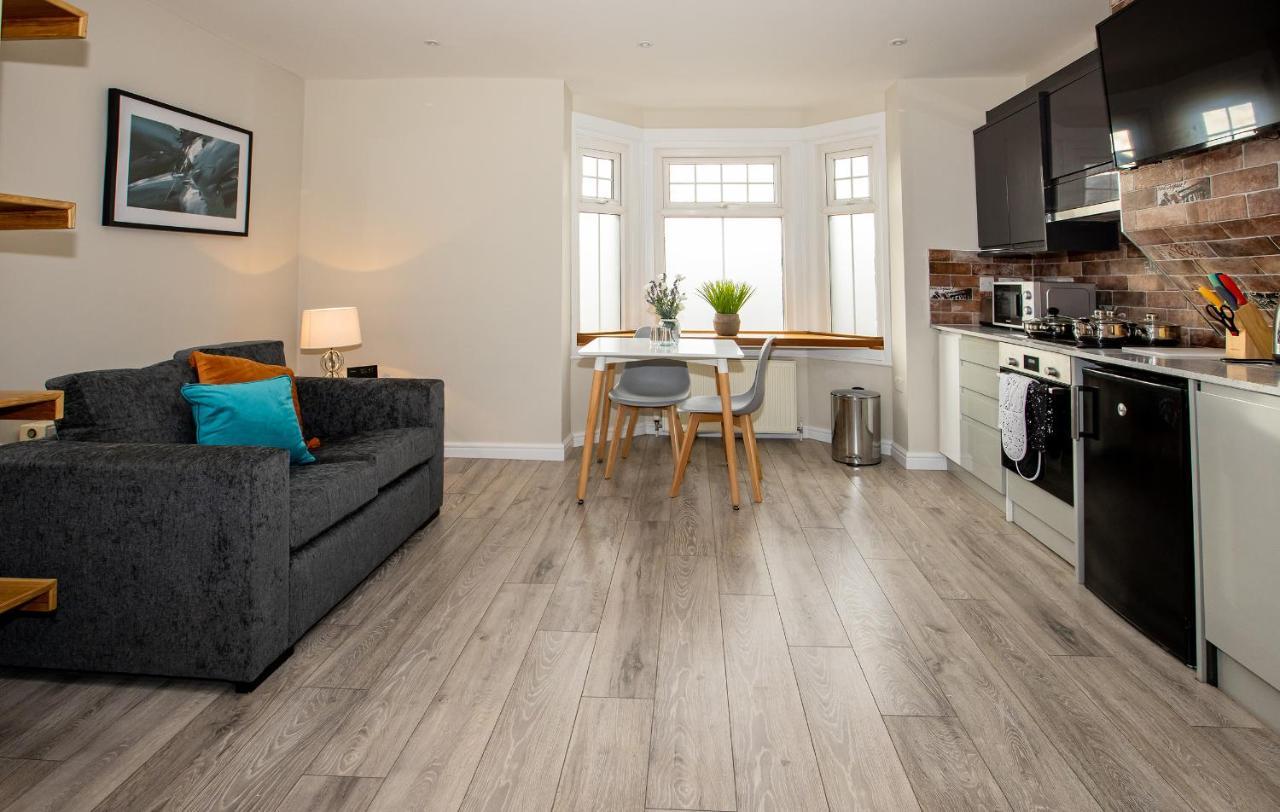 Bright And Luxurious Flat In The Heart Of Reading Daire Dış mekan fotoğraf